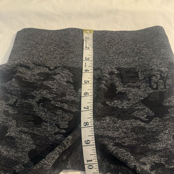 Gymshark Womens Leggings Size Medium Gray Camo Activewear Gym Sporty Workout - Picture 13 of 16